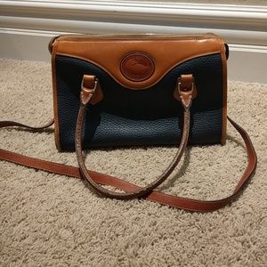 90s Dooney and Bourke navy and tan purse